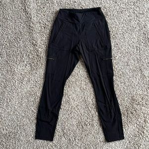 Athleta size 2 black headlands hybrid pant